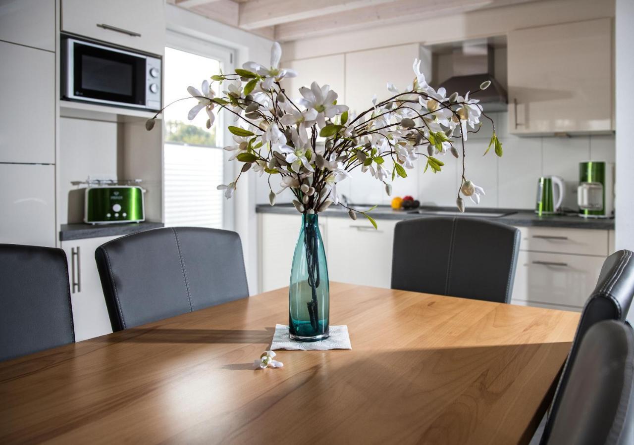 Ferienhaus Nordhorn - Haus Am See Ngoại thất bức ảnh