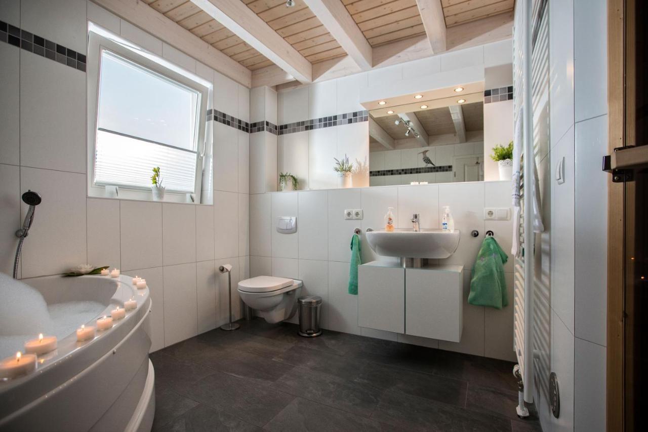 Ferienhaus Nordhorn - Haus Am See Ngoại thất bức ảnh